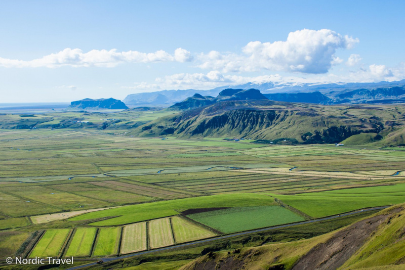 Легальна зброя, заборонені імена і скандинавські олігархи: незвичайні факти про Ісландію від українця
