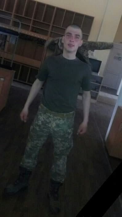 На Донбасі підірвалися відразу три українських бійця: стали відомі їхні імена