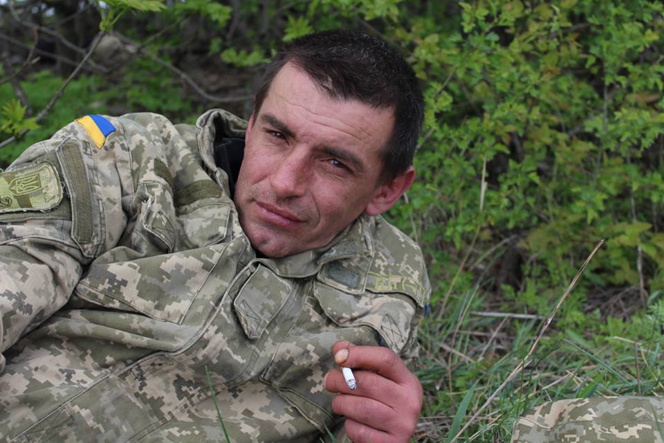 "Он не сдался смерти": умер боец АТО, защищавший Мариуполь