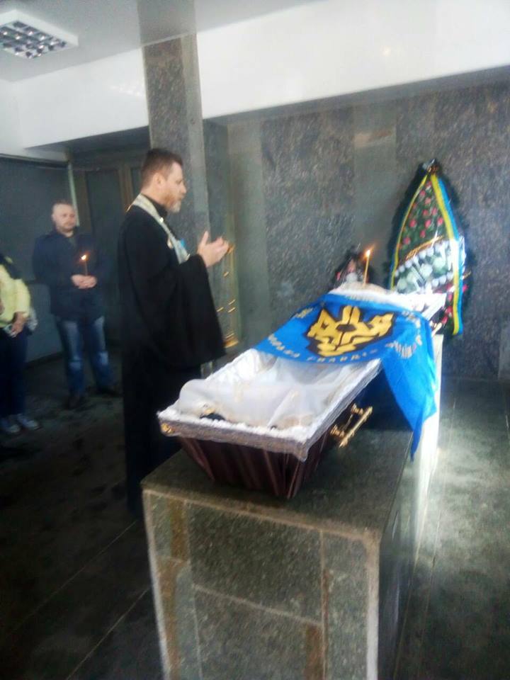 В Коломые 25 марта проведут в последний путь погибшего бойца АТО (фото)