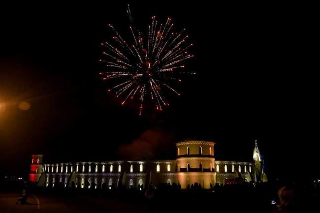 Місто, якому пощастило: Тростянець дивує туристів Круглим двором і унікальним дендропарком