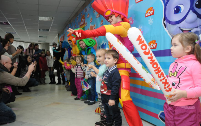 Каких сюрпризов ждать от новогоднего "ФИКСИ ШОУ - 2018". Разбуди Деда Мороза!"