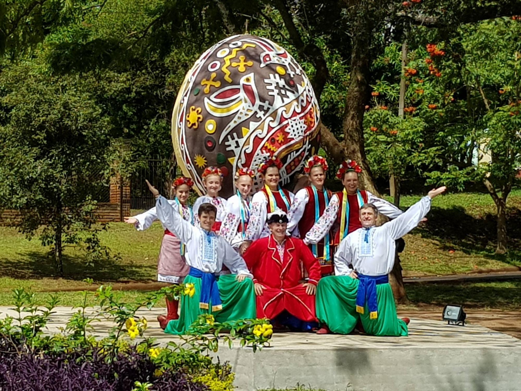 В Аргентине установили огромную украинскую писанку (фото)