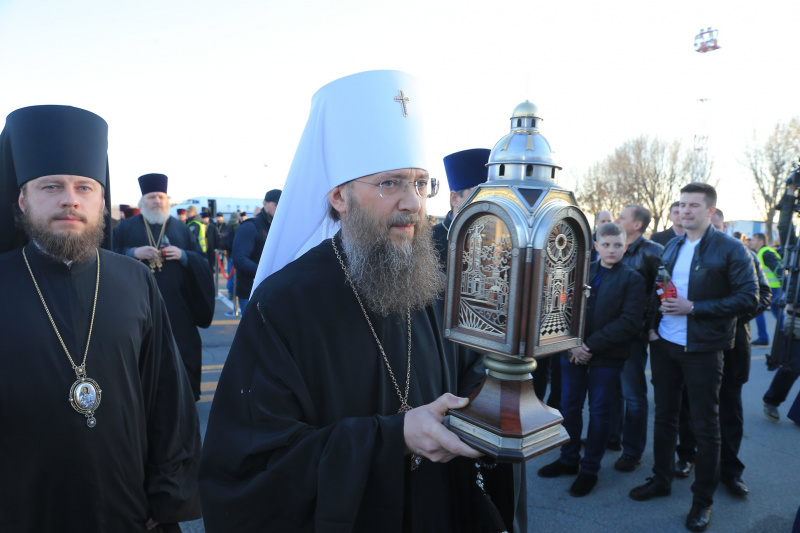Народний депутат Вадим Новинський привітав українців з Великоднем
