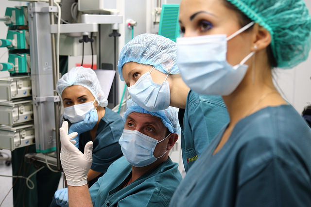 “Чтобы сломать эту систему, понадобятся годы”: главные мифы, “страшилки” и ответы на острые вопросы о медреформе