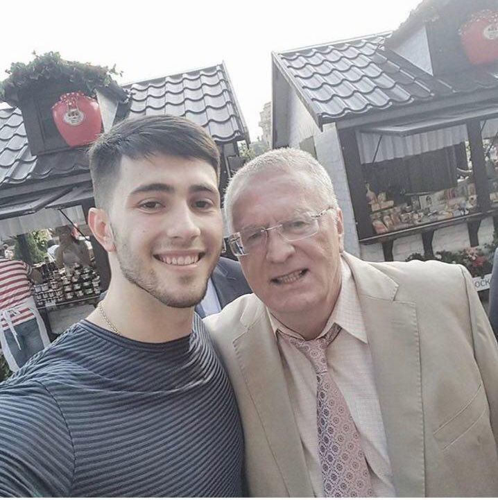 На Собчак в центре Москвы напал сторонник Жириновского (фото)