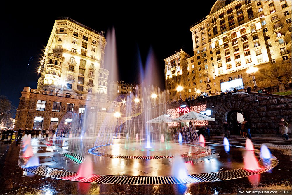 Фонтан на Хрещатику, 25