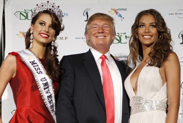 Трамп прийшов у захват від українських жінок: фотофакт