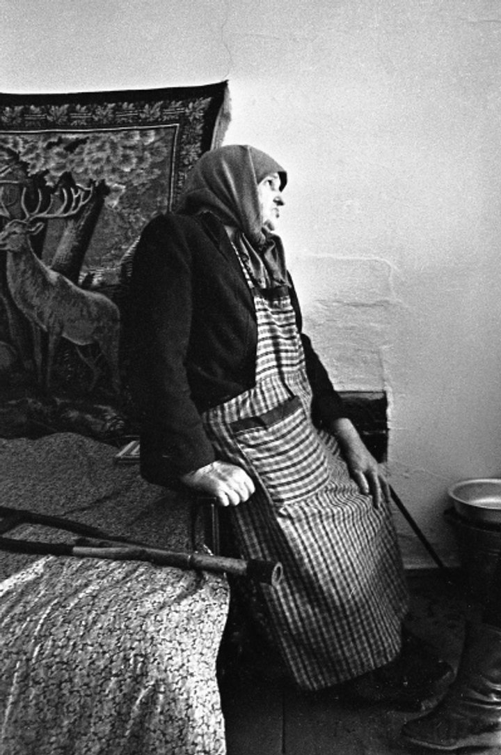 Помер геніальний український фотограф, який робив портрети Марії Примаченко