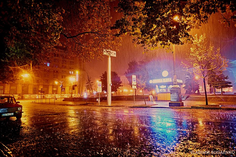 &quot;Украина - морская держава&quot;: появились яркие кадры ночного потопа в Киеве (фото, видео)