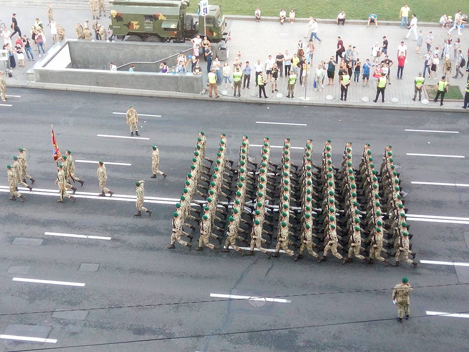 В Киеве прошла репетиция парада ко Дню Независимости (фоторепортаж)