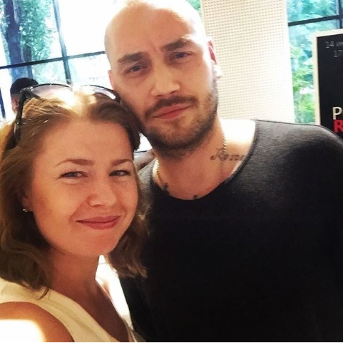 Знаменитый холостяк Рожден Ануси кардинально сменил имидж