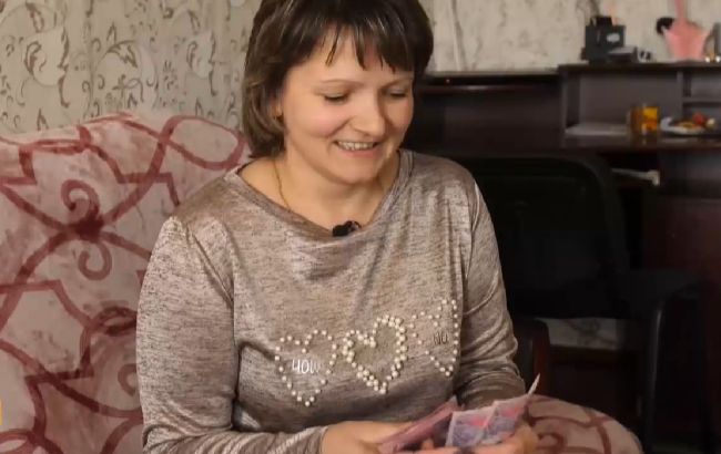Под Черкассами мать-одиночка стала получать просто так по 8 тысяч: что из этого вышло