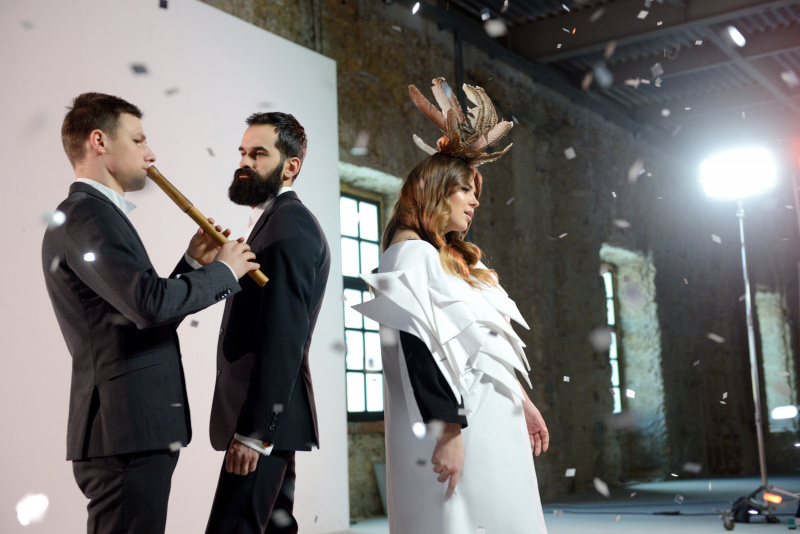 Понад 200 тис. переглядів: KAZKA сколихнула мережу кліпом на пісню "Дива"