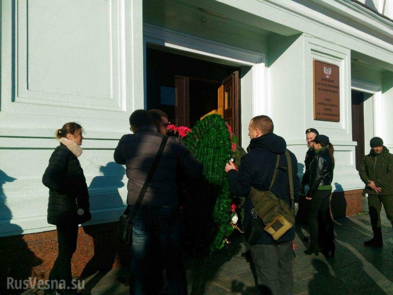 Похороны Моторолы: в &quot;ДНР&quot; попрощались с главарем боевиков