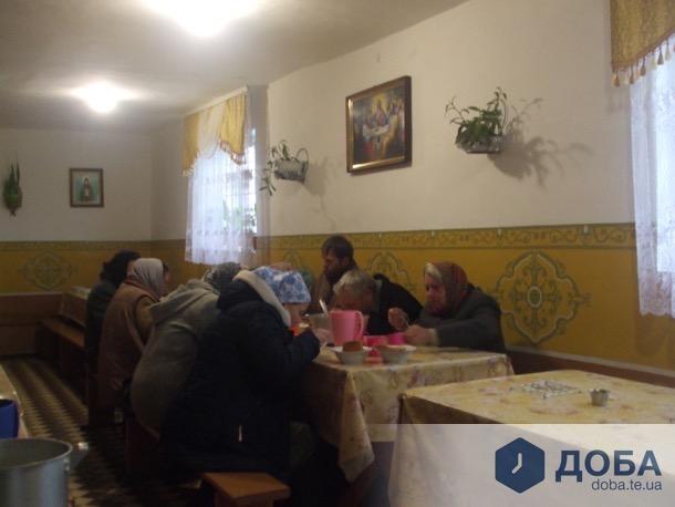 "Якою мовою молитися?": в мережі розповіли про православний розсадник "руского міра" під Тернополем