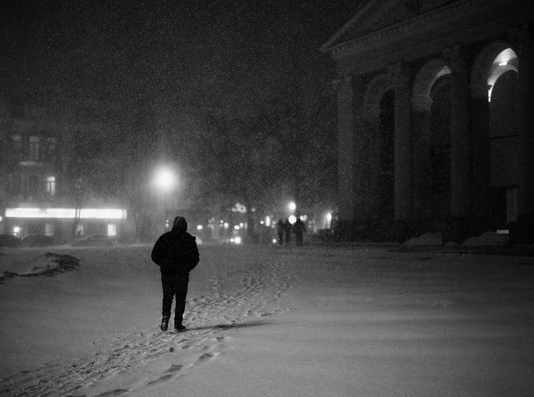 Снегопады в Украине: непогода накрыла города (фото, видео)