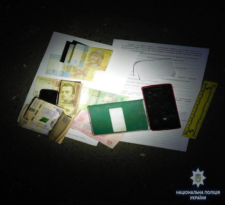 У Києві п'яний іноземець пограбував місцевого жителя