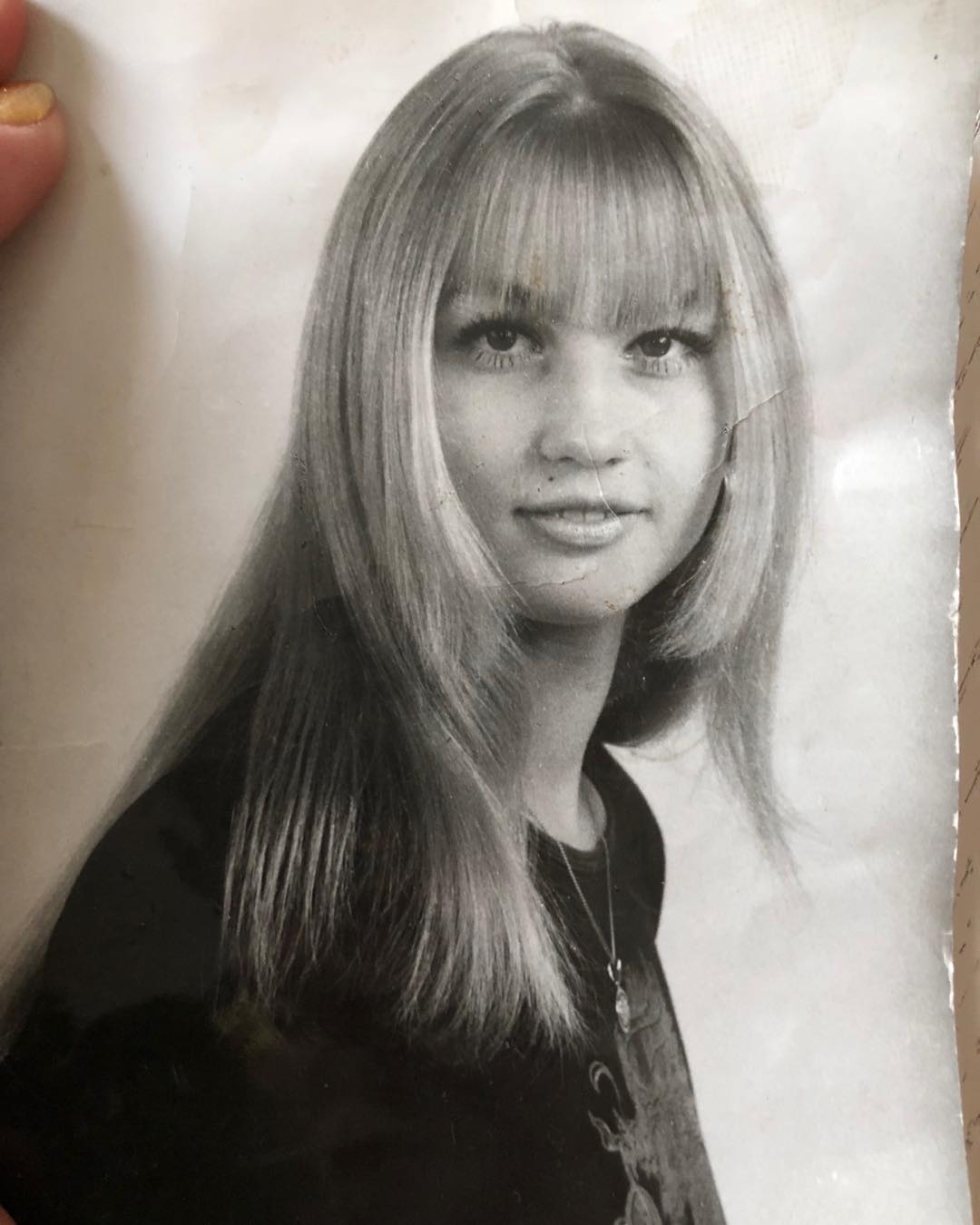 &quot;Совсем не изменилась&quot;: Камалия показала, как выглядела в 16 лет (фото)