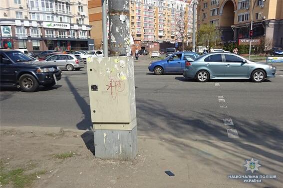 Вкрав мобільний телефон: в київській маршрутці спіймали злодія-іноземця