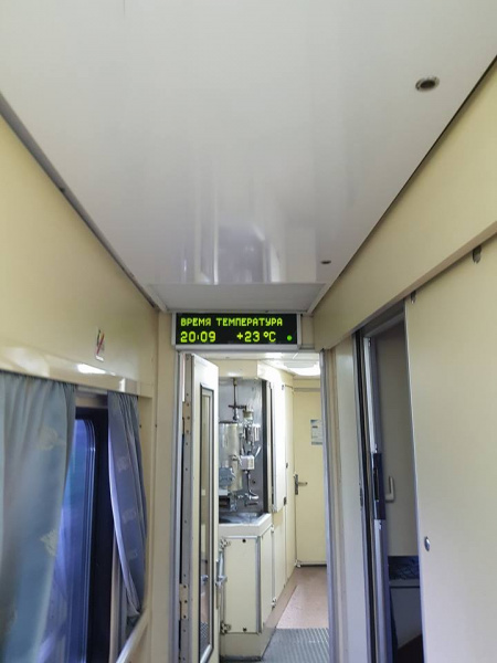 З носом у кватирці: українець поскаржився на "сауну" в "Укрзалізниці"