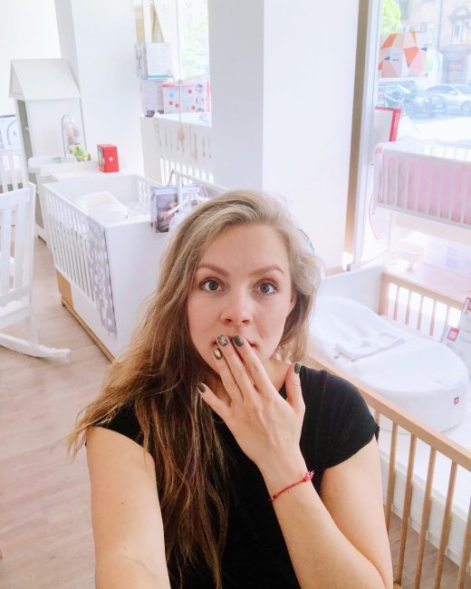 Беременная Алена Шоптенко показала, как готовится к рождению сына (фото)