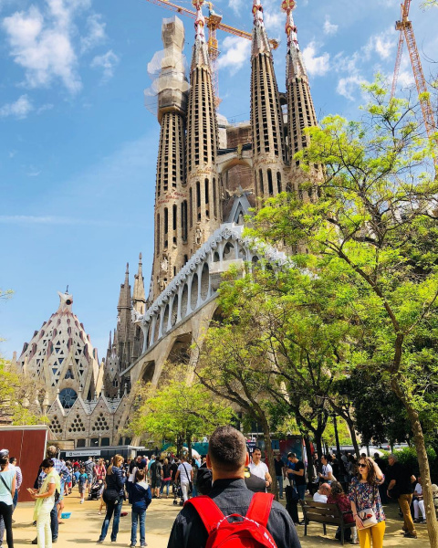 "Это был такой волшебный момент": MONATIK впечатлился поездкой с детьми в Disneyland