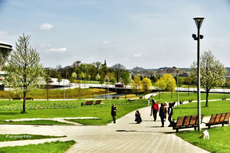 В Донецке оккупанты убрали один из символов "Донбасс Арены" (фото)