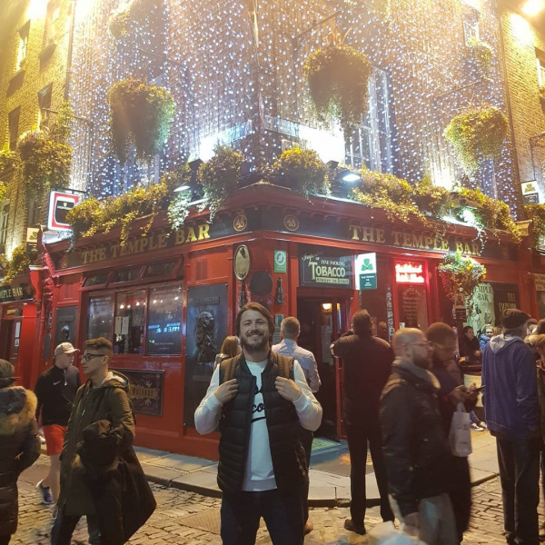 Евротуры и релакс по-турецки: где и как проводят "маевку" украинские звезды (фото)