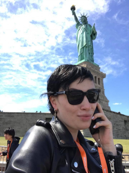 Анастасія Приходько похвалилася "морем задоволення" від поїздки в США (фото)