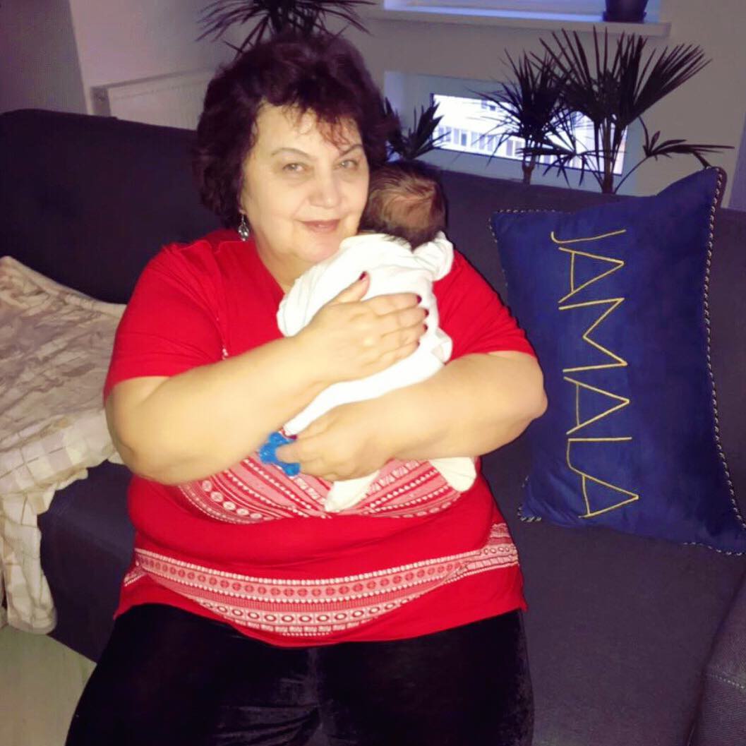 "Бабушка и внук": Джамала трогательно поздравила с Днем матери (фото)