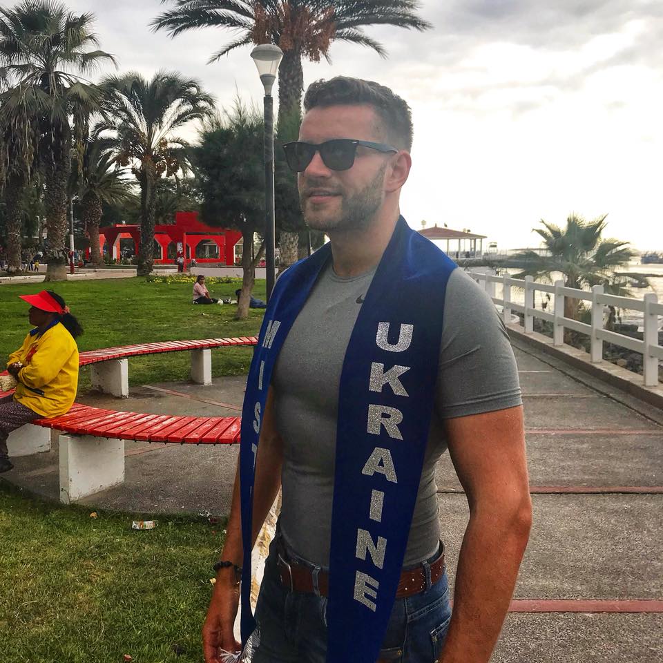 Украинец признан самым красивым мужчиной в мире (фото)