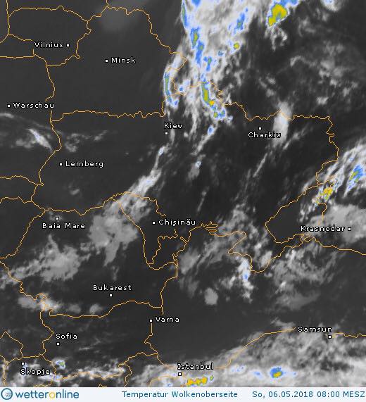"Від пари крапель до зливи з грозою": синоптики розповіли, яка погода чекає на українців