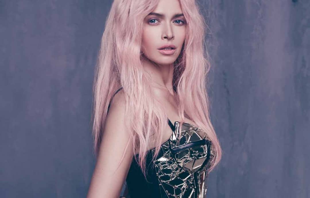 "Вже не 20 років": Віра Брежнєва шокувала новим кольором волосся (фото)