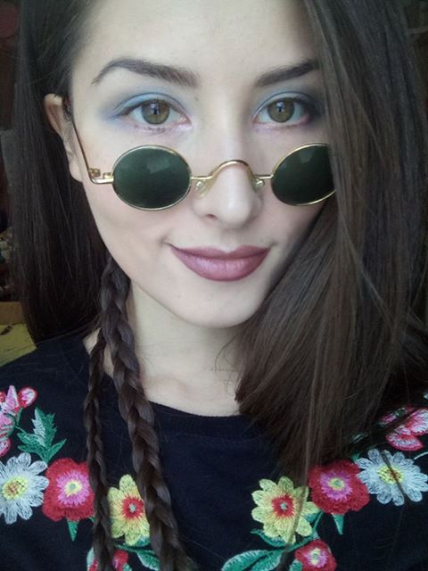 "Это наш идентификационный код": украинские звезды нарядились в вышиванки (фото, видео)