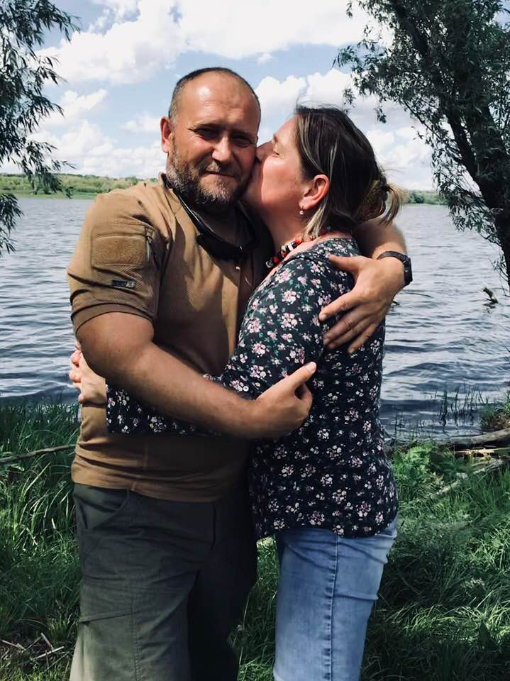 "Я і моя Оля": Дмитро Ярош поділився рідкісним сімейним фото (фото)