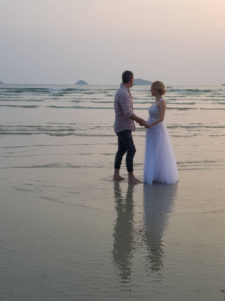 "Тут пахне щастям": Тоня Матвієнко і Арсен Мірзоян вдруге одружилися в Таїланді