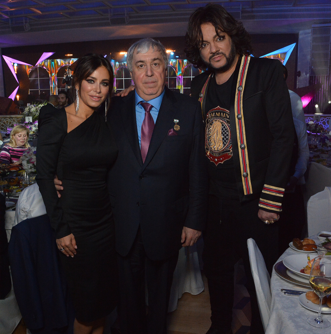 Украинские певицы засветились в Кремле (фото)