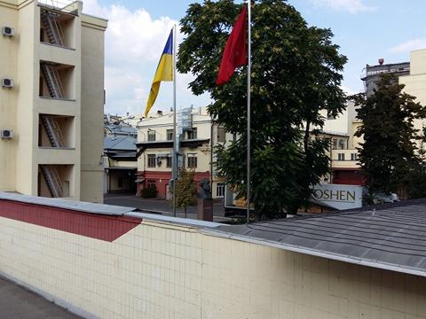 Памятник Марксу в Roshen