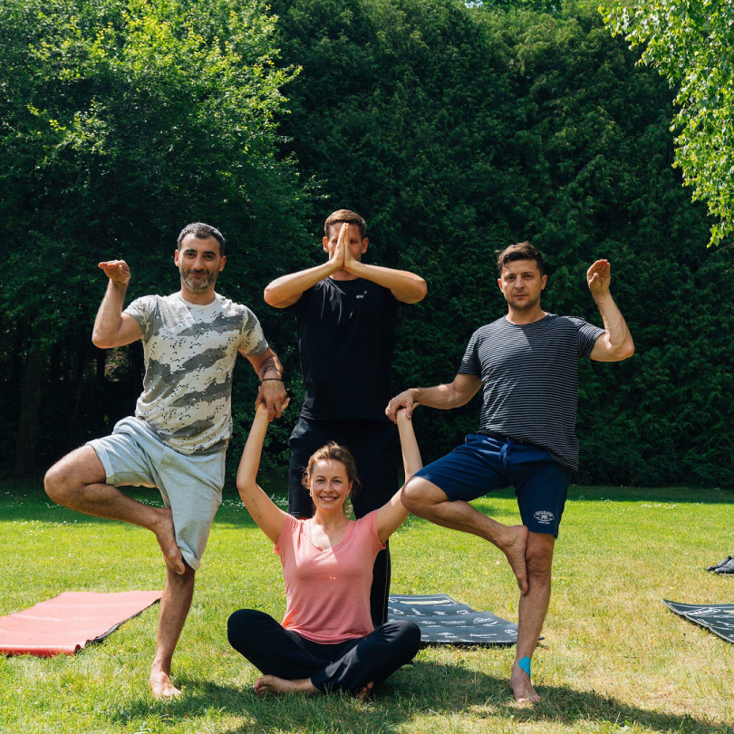 "Прямо Халк": Зеленський похвалився атлетичною статурою (фото)