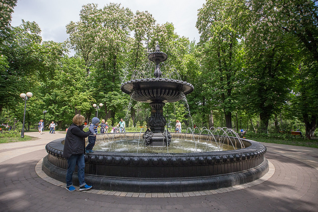 Мариинский парк