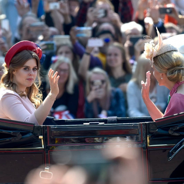 Букингемский дворец отпраздновал 92-й день рождения королевы Елизаветы II (фото)