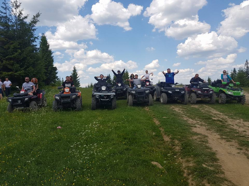 "Гірський Аполлон": Сергій Притула показав красу свого тіла