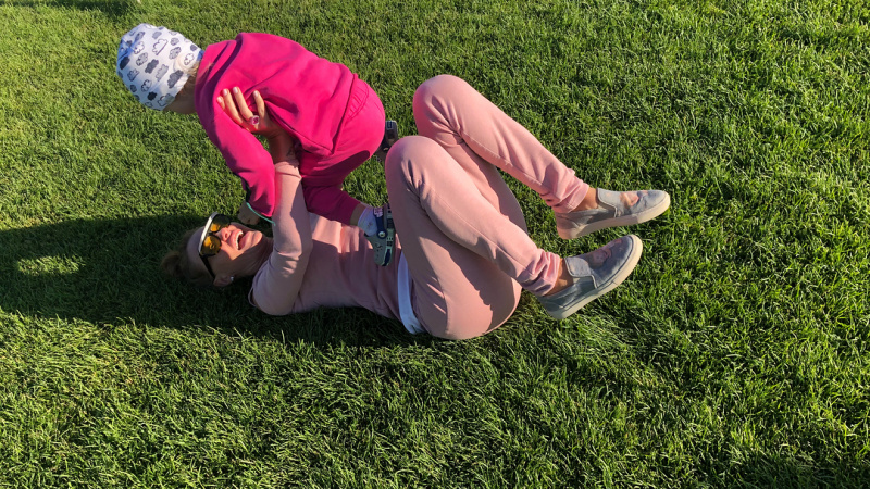 "Мама все може": Слава з "Неангелів" показала милі фото з дітьми