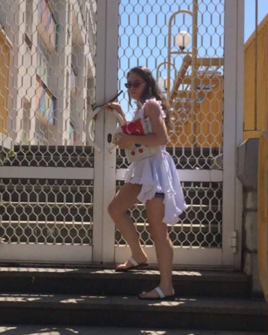 &quot;Как мне жаль&quot;: Лолита пожаловалась, что ее не пускают в Украину (фото)