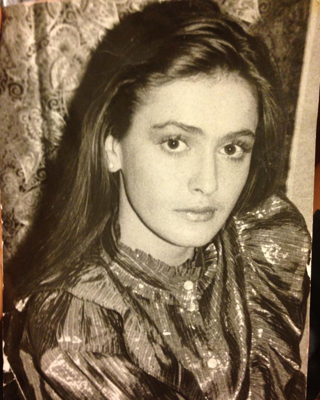 "Трохи ретро": Ольга Сумська показала, як виглядала 20 років