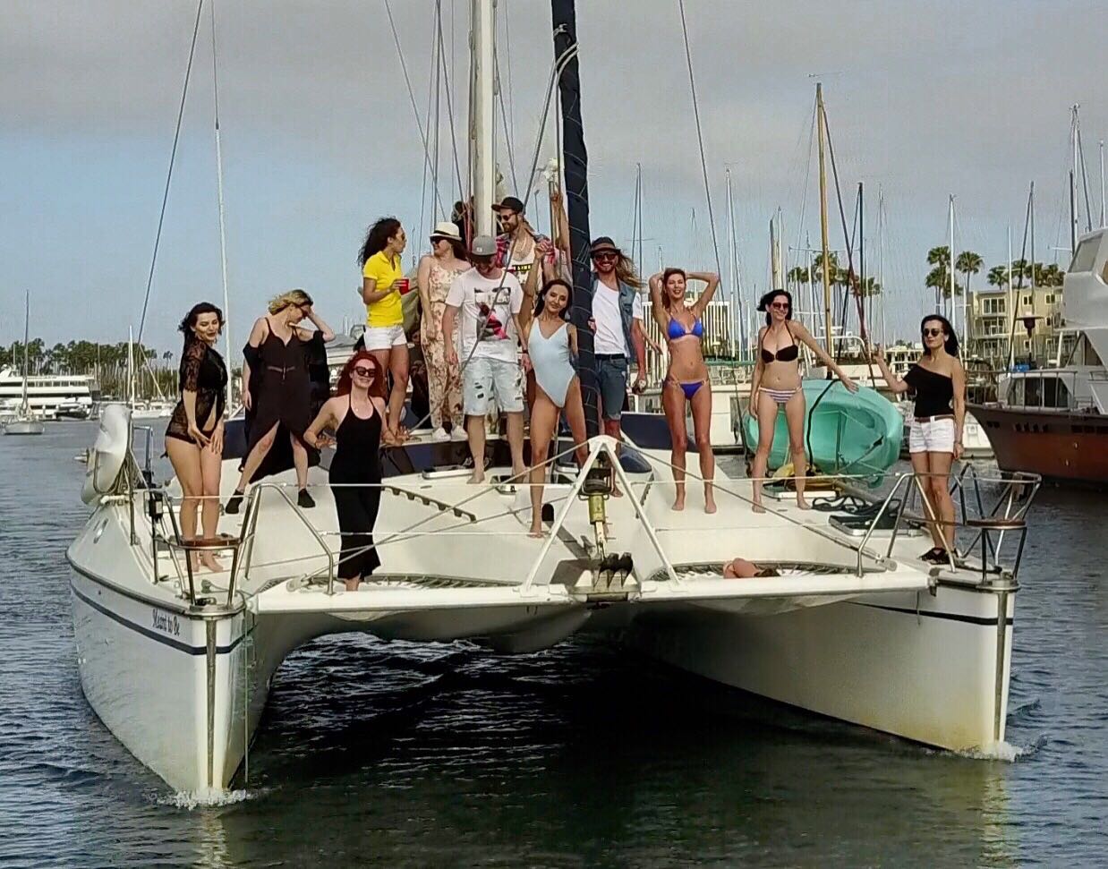 Літо, море і красиві дівчата: група СКАЙ випустила новий кліп