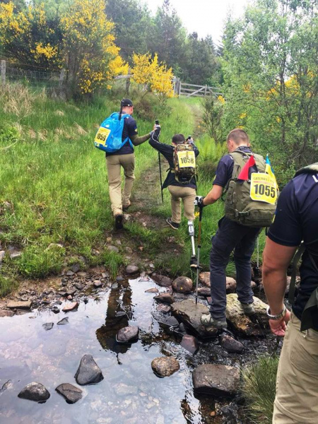 Украинские десантники заняли первое место на марш-броске в Британии (фото)