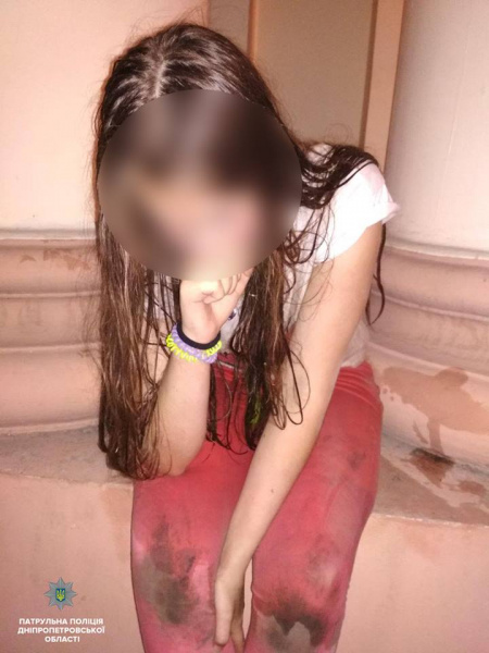 В Днепре из парка госпитализировали двух пьяных подростков (фото)