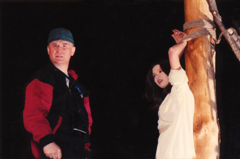 Руслана показала архивные фото 20-летней давности со съемок клипа на песню "Світанок"